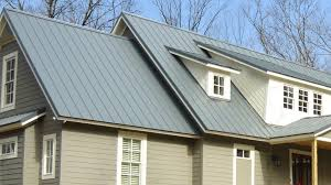 The Mighty Metal Roof: Key Benefits for Your Family Home 🏠🌦️